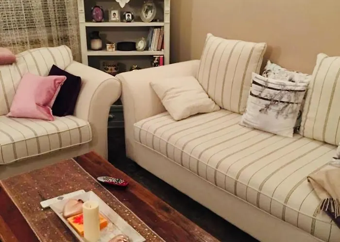 بيت للعطل Five Smileys *